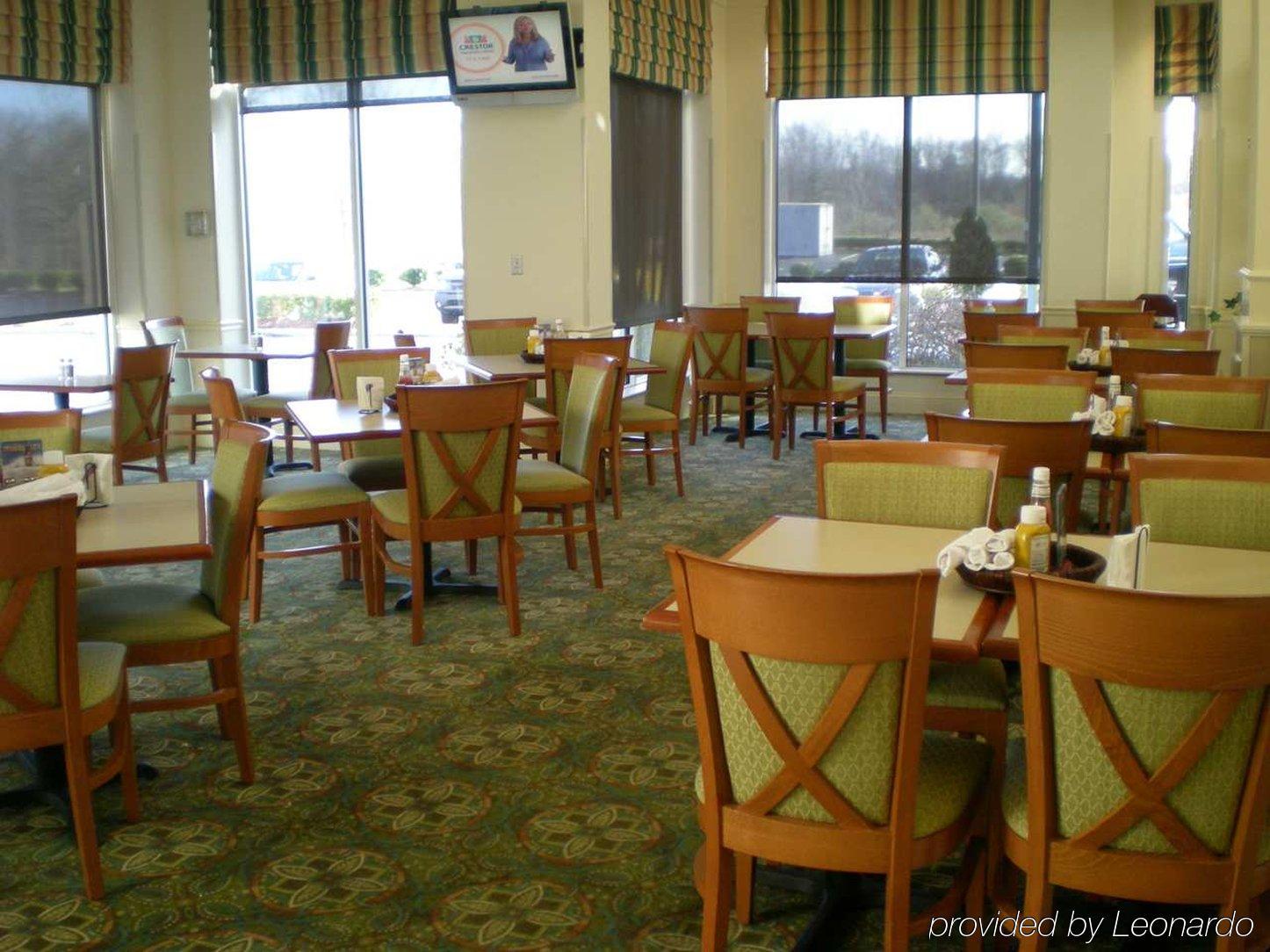Hilton Garden Inn Charlotte Pineville Restaurant photo