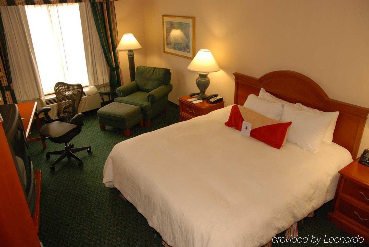 Hilton Garden Inn Charlotte Pineville Room photo